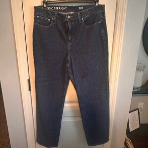J Crew Classic Blue women’s  Jeans. 29” inseam. Like new!